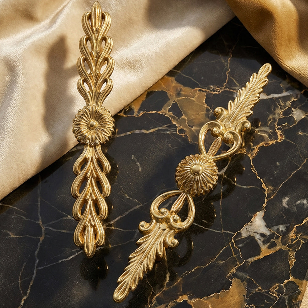 DAISY Brass Vintage Cabinet Handles